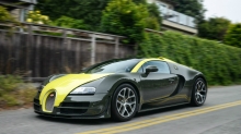 - Bugatti Veyron     